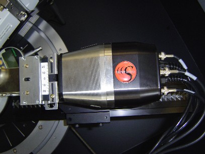 Detector VANTEC montado en el equipo D8C